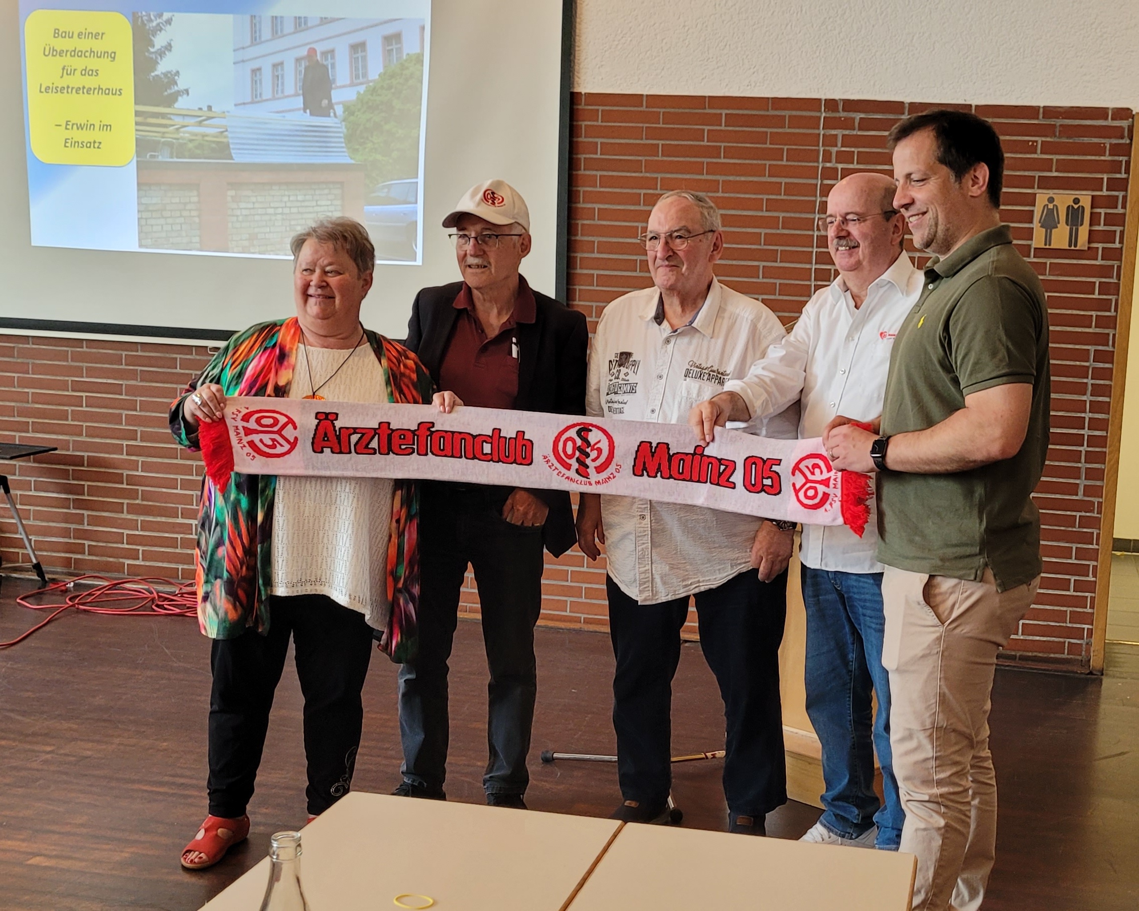 40-Jahre Meenzer Leisetreter Ärztefanclub Mainz 05